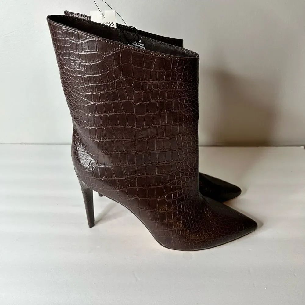 Express Snakeskin Textured Asymmetrical Booties - Picture 3 of 6